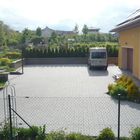 Gráf Apartman Chýně