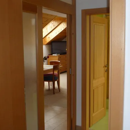 Gráf Apartman Chýně