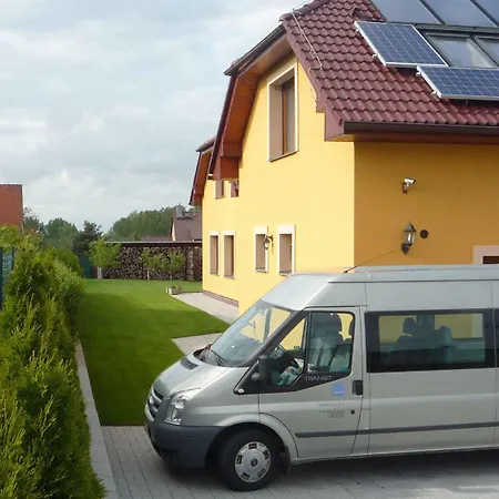 Gráf Apartman Chýně